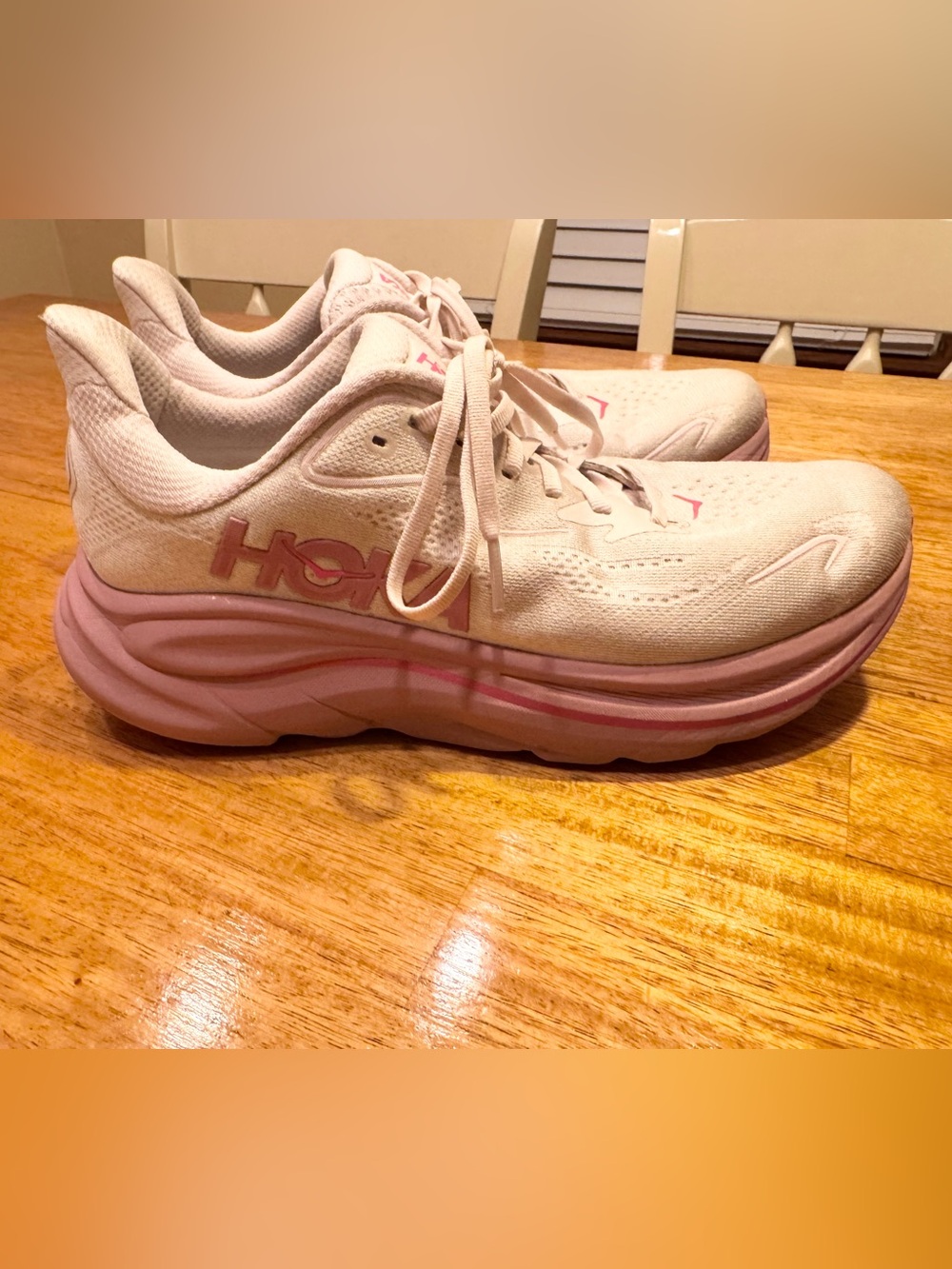 Hoka Clifton 10 Women's Cream and Pink Athletic Running Shoes - Size 10